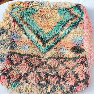 VERWACHT Marokkaanse Poef nr.94715  60cm x 60cm x 25cm leverbaar eind februari