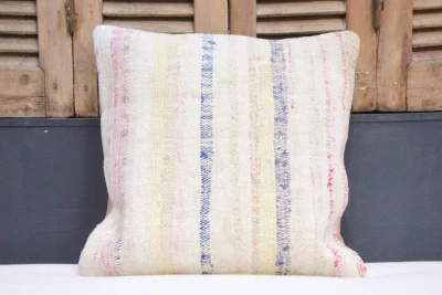 Kussen uit Turkije 50cm x 50cm incl binnenkussen katoenen achterkant (beige) Nr.51651