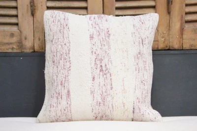 Kussen uit Turkije 50cm x 50cm incl binnenkussen katoenen achterkant (beige) Nr.51661