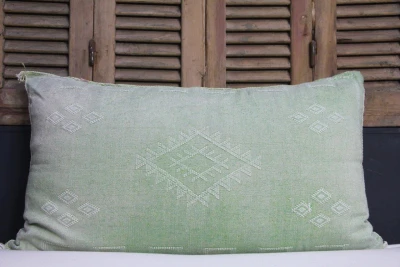 Sabra Kussen uit Marokko groen 100cm x 50cm incl vulling nr. 58144