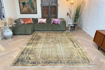 SALE Vintage Perzisch vloerkleed 62895 292cm x 220cm Kleed heeft een streep