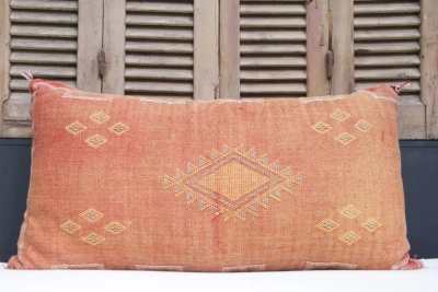 Sabra Kussen uit Marokko 100cm x 50cm incl vulling nr. 80201