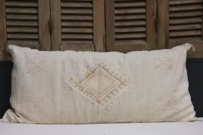 Sabra Kussen uit Marokko beige 100cm x 50cm incl vulling nr. 91201