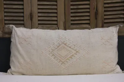 Sabra Kussen uit Marokko beige 100cm x 50cm incl vulling nr. 91203