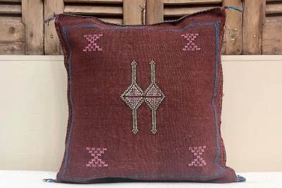 Sabra Kussen uit Marokko bordeauxrood 45cm x 45cm incl vulling nr.94055
