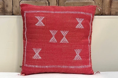 Sabra Kussen uit Marokko rood 45cm x 45cm incl vulling nr.64124