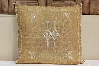 Sabra Kussen uit Marokko licht bruin 45cm x 45cm incl vulling nr.64147