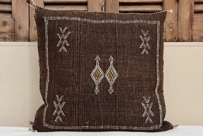 Sabra Kussen uit Marokko licht bruin 45cm x 45cm incl vulling nr.94121