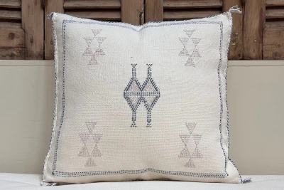 Sabra Kussen uit Marokko wit 45cm x 45cm incl vulling nr.94151