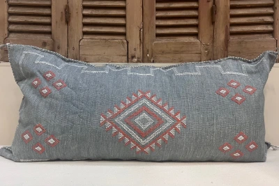 Sabra Kussen uit Marokko Blauw 100cm x 50cm incl vulling nr.63025