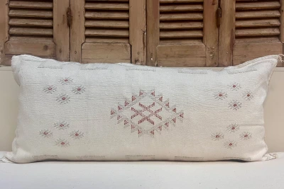 Sabra Kussen uit Marokko Wit 100cm x 50cm incl vulling nr.63028