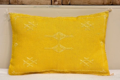 Sabra Kussen uit Marokko geel 60cm x 40cm incl vulling nr.93370