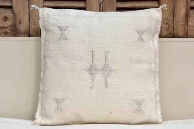 Sabra Kussen uit Marokko wit 45cm x 45cm incl vulling nr.64060