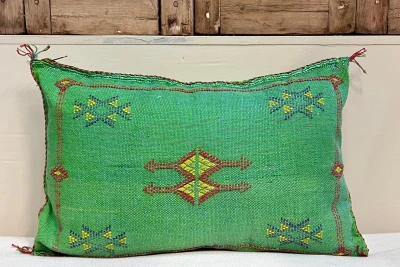 Sabra Kussen uit Marokko groen 60cm x 40cm incl vulling nr.93302