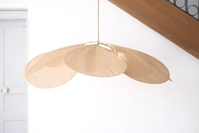 George Original lamp, kleur;  peau materiaal; rotan en messing met stof  