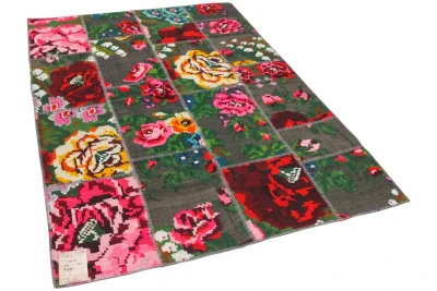 patchwork vloerkleed rozenkelim 230cm x 158cm Prachtig oude kelim maar kwetsbaar