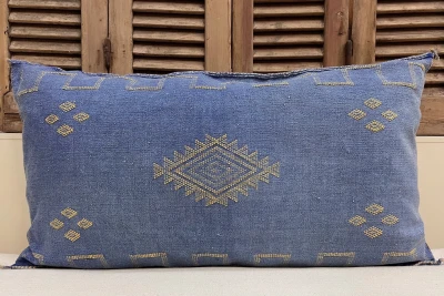 Sabra Kussen uit Marokko blauw 100cm x 50cm incl vulling nr.56214