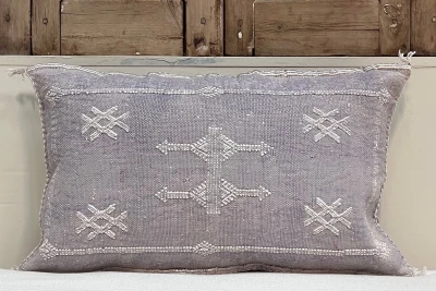 Sabra Kussen uit Marokko paars 60cm x 40cm incl vulling nr.61236