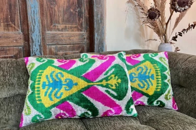 Ikat Velvet kussen wit 60cm x 40cm incl binnen kussen 