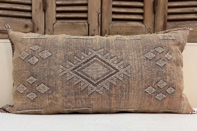 Sabra Kussen uit Marokko bruin 100cm x 50cm incl vulling nr.19911