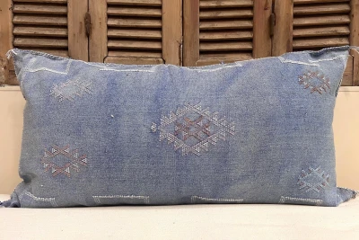 Sabra Kussen uit Marokko blauw 100cm x 50cm incl vulling nr.56256