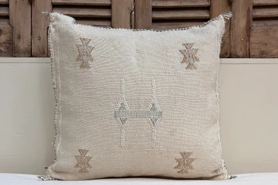Sabra Kussen uit Marokko beige 45cm x 45cm incl vulling nr.94042