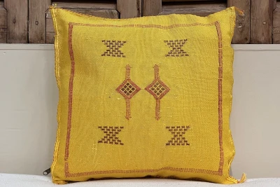 Sabra Kussen uit Marokko geel 45cm x 45cm incl vulling nr.94102