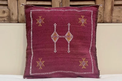 Sabra Kussen uit Marokko aubergine 45cm x 45cm incl vulling nr.64073