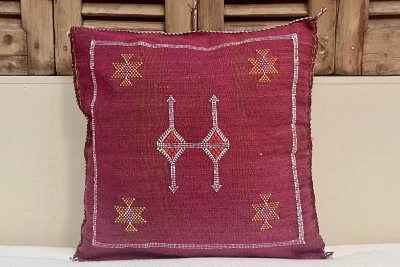 Sabra Kussen uit Marokko aubergine 45cm x 45cm incl vulling nr.64074
