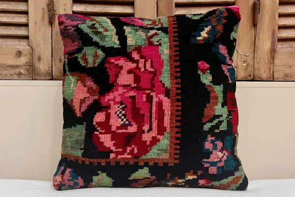 rozenkelim kussen nr.18112 50cm x 50cm incl binnenkussen 