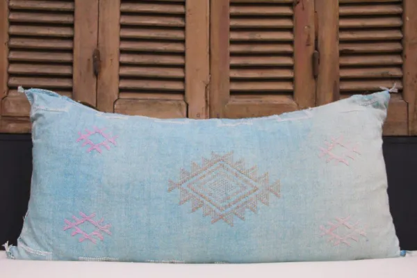 Sabra Kussen uit Marokko blauw 100cm x 50cm incl vulling nr. 18161