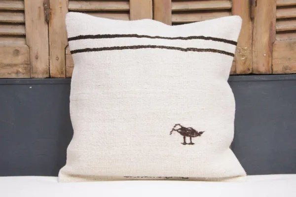 Kussen uit Turkije 50cm x 50cm incl binnenkussen katoenen achterkant (beige) Nr.51630