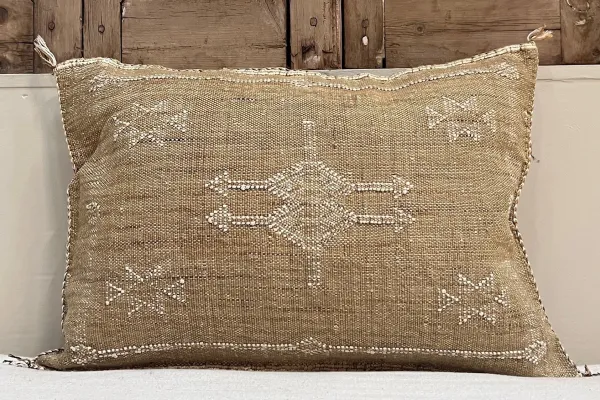 Sabra Kussen uit Marokko licht bruin 60cm x 40cm incl vulling nr.61212