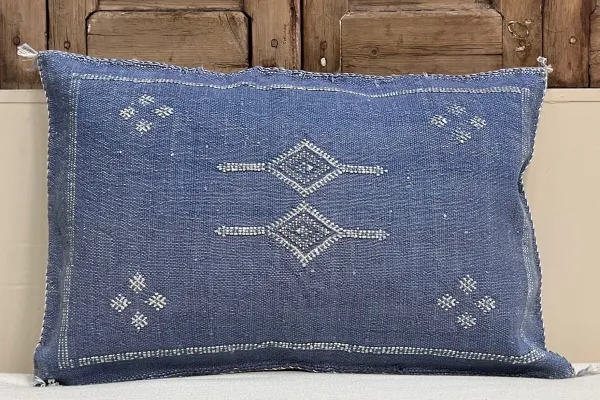 Sabra Kussen uit Marokko blauw 60cm x 40cm incl vulling nr.61256