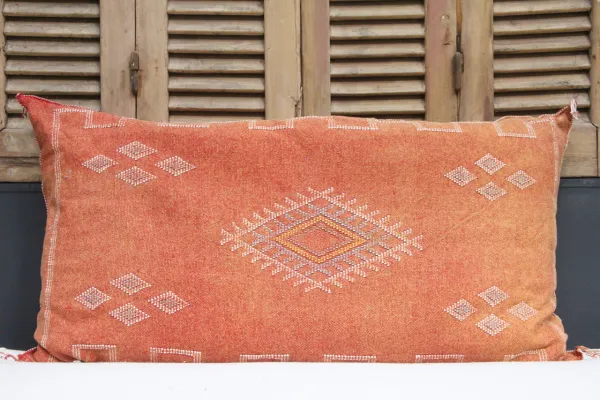 Kussen uit Marokko 100cm x 50cm incl vulling nr.66004