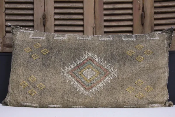 Kussen uit Marokko bruin 100cm x 50cm incl vulling nr.66010