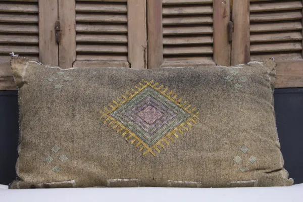 Kussen uit Marokko bruin 100cm x 50cm incl vulling nr.66013