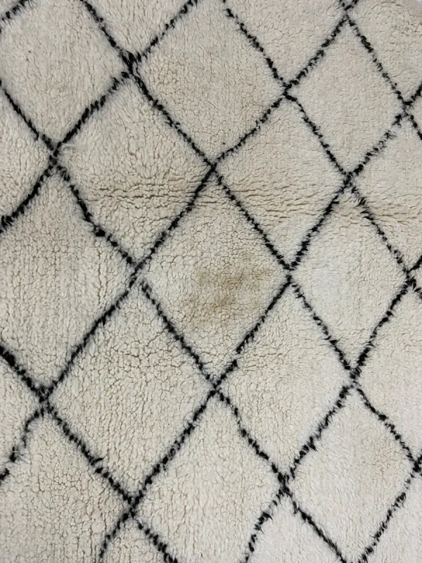 Beni ouarain nr.90091 295cm x 230cm kleed heeft een vlek zie foto