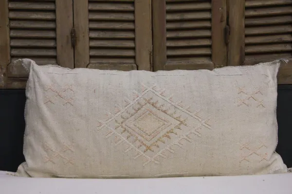 Sabra Kussen uit Marokko beige 100cm x 50cm incl vulling nr. 91203