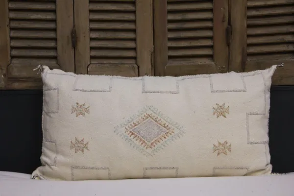 Sabra Kussen uit Marokko beige 100cm x 50cm incl vulling nr. 91204