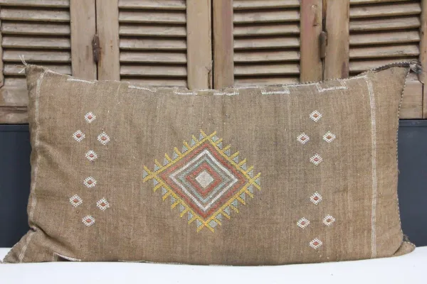 Sabra Kussen uit Marokko bruin 100cm x 50cm incl vulling nr. 91240
