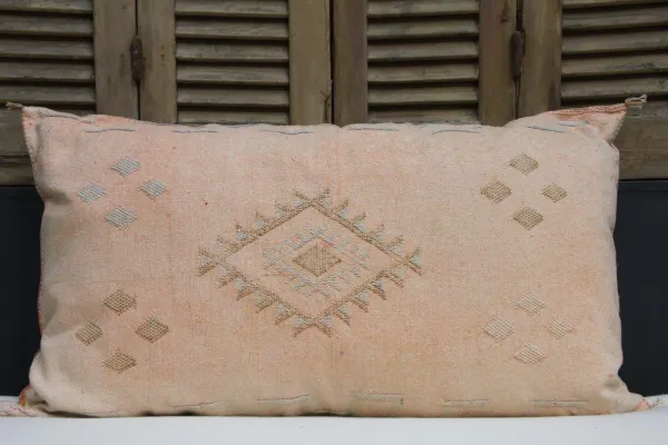 Sabra Kussen uit Marokko oranje 100cm x 50cm incl vulling nr. 91251