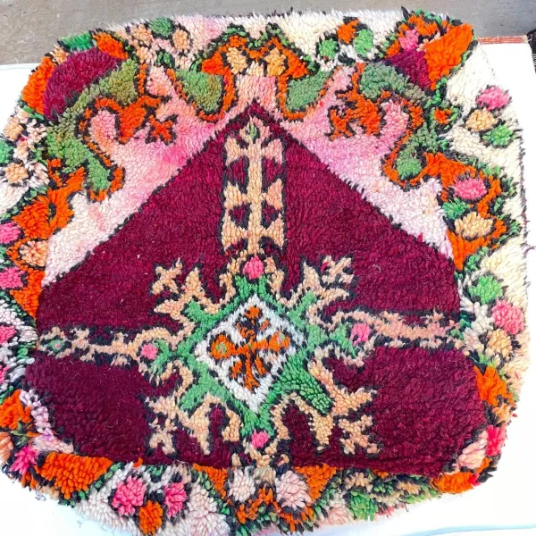 VERWACHT Marokkaanse Poef nr.94719  60cm x 60cm x 25cm leverbaar eind februari