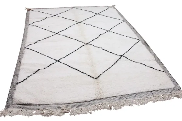 Beni ouarain vloerkleed nr.16824 290cm x 210cm (kleed ligt niet recht)