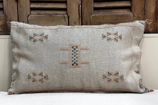 Sabra Kussen uit Marokko beige 60cm x 40cm incl vulling nr.93388