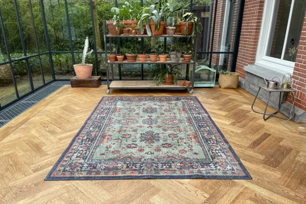 Sale replica vloerkleed 180cm x 120cm showroom model