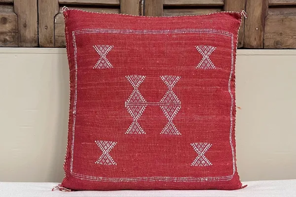Sabra Kussen uit Marokko rood 45cm x 45cm incl vulling nr.64122