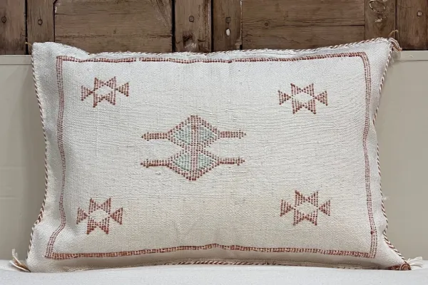Sabra Kussen uit Marokko wit 60cm x 40cm incl vulling nr.61250