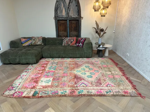 Beni mguild vloerkleed 12619 297cm x 220cm.