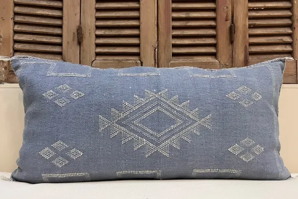 Sabra Kussen uit Marokko blauw 100cm x 50cm incl vulling nr.63061